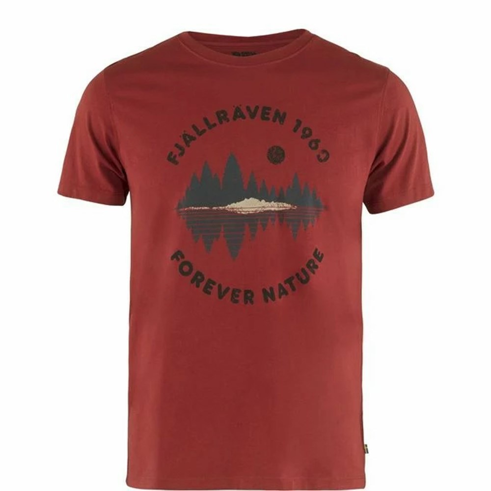 Fjallraven Kanken Forest Mirror Men T-Shirt Red | NOMKTUR-16